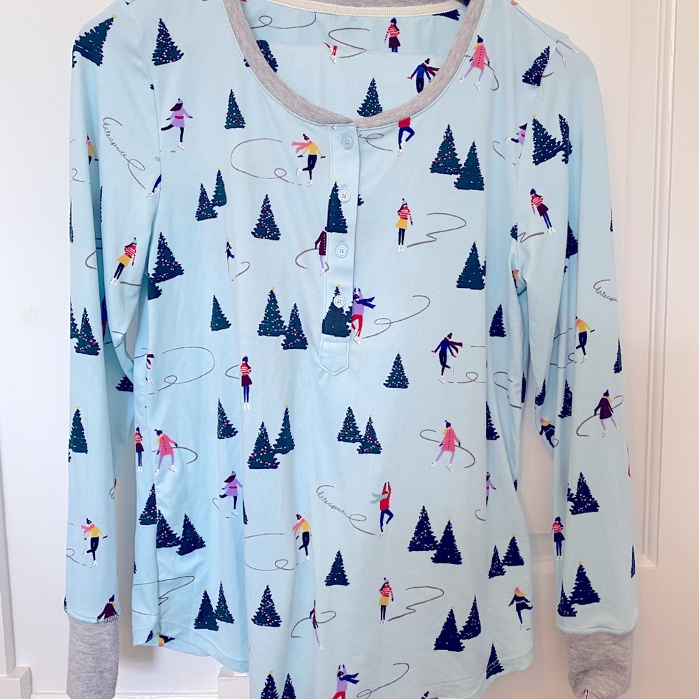 Kate Spade never before worn PJ set (long sleeve/pant)